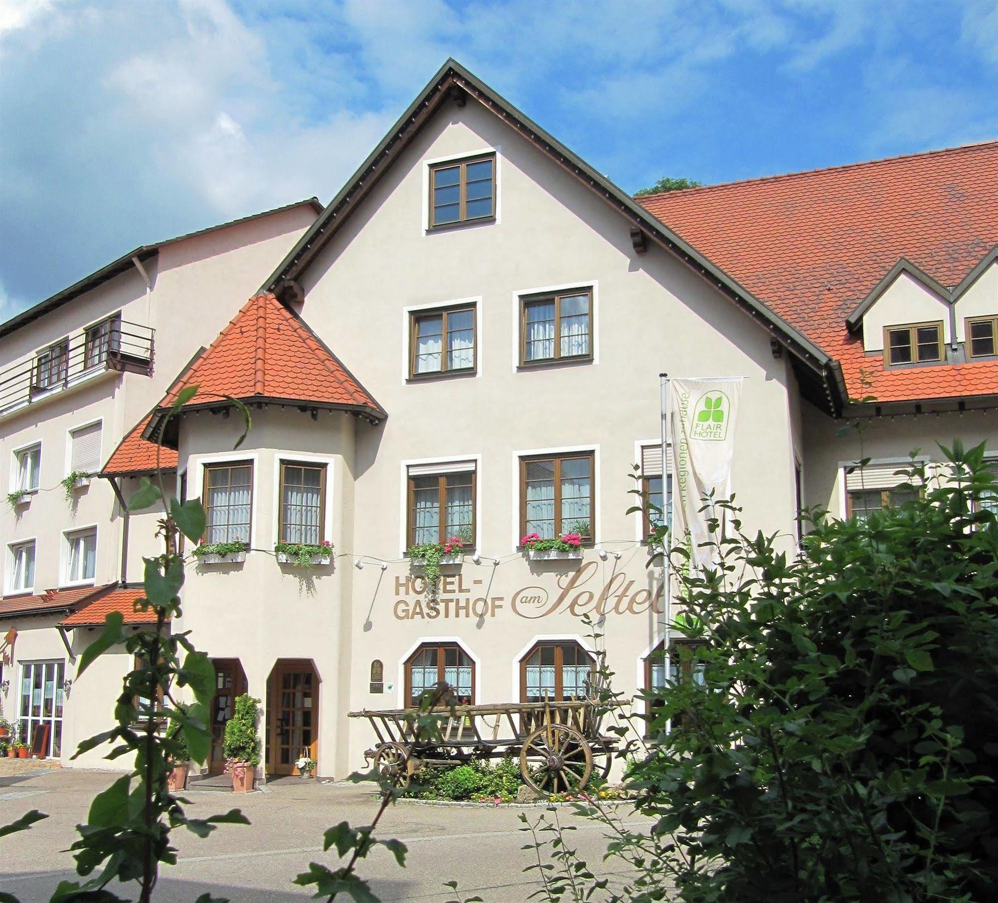 Hotel Gasthof Am Selteltor Wiesensteig Zewnętrze zdjęcie